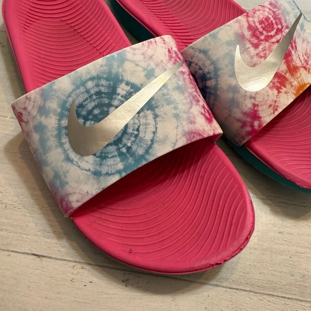 Nike girls pink tie dye slides sandals‎ big kids size 5